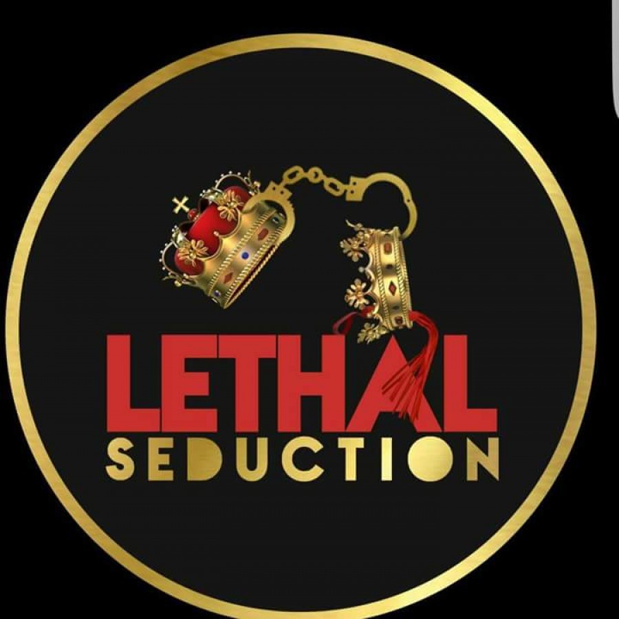 Lethal seduction Swingers Club pic